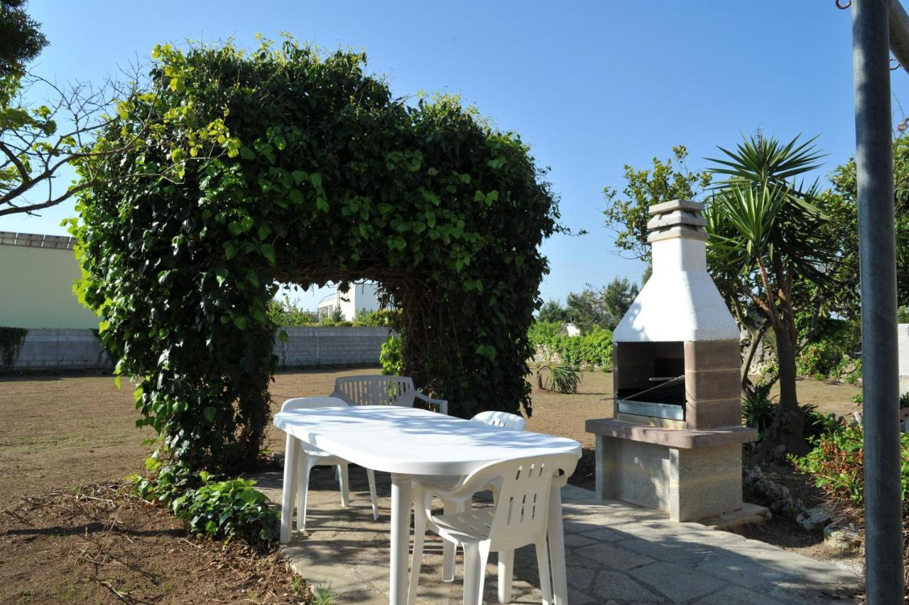 Masseria La Colombaia Poggiardo Exterior photo