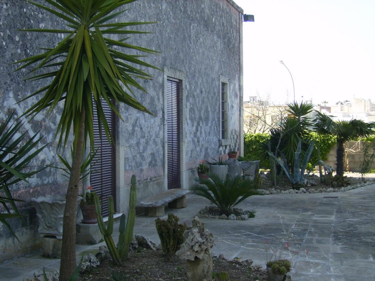 Masseria La Colombaia Poggiardo Exterior photo