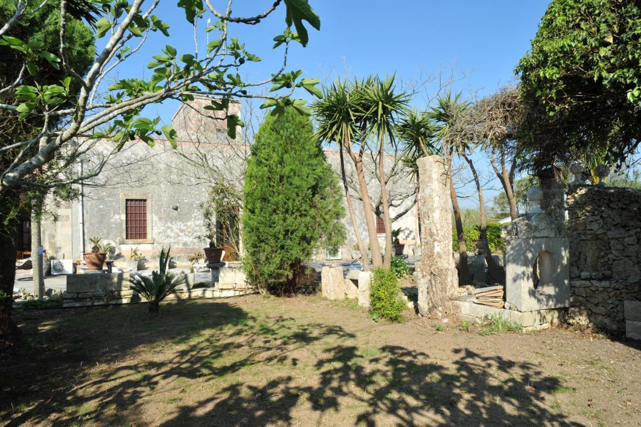Masseria La Colombaia Poggiardo Exterior photo